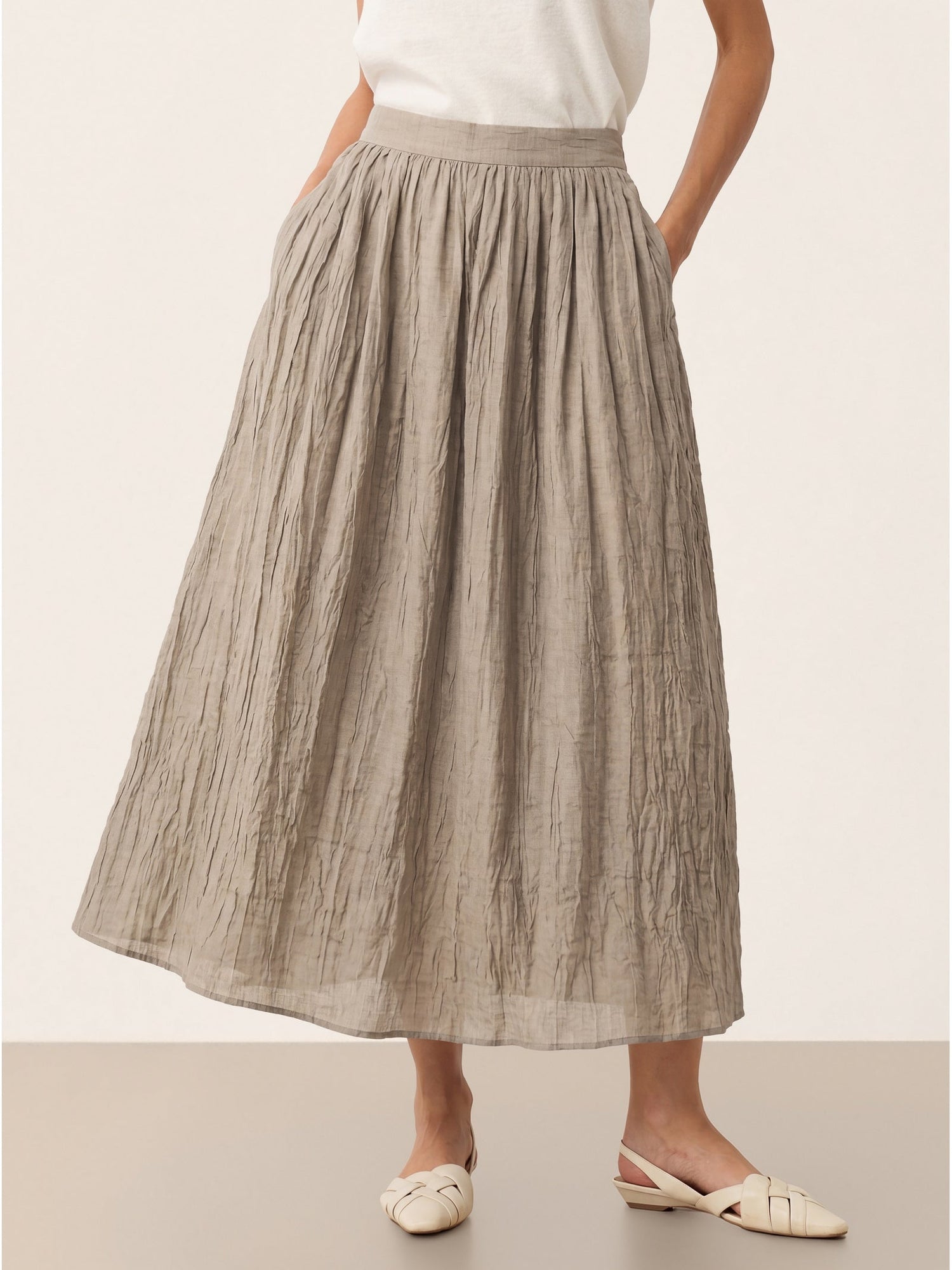 Lyocell Textured Pleated Waist Skirt ROSAMUND by LINTICO
