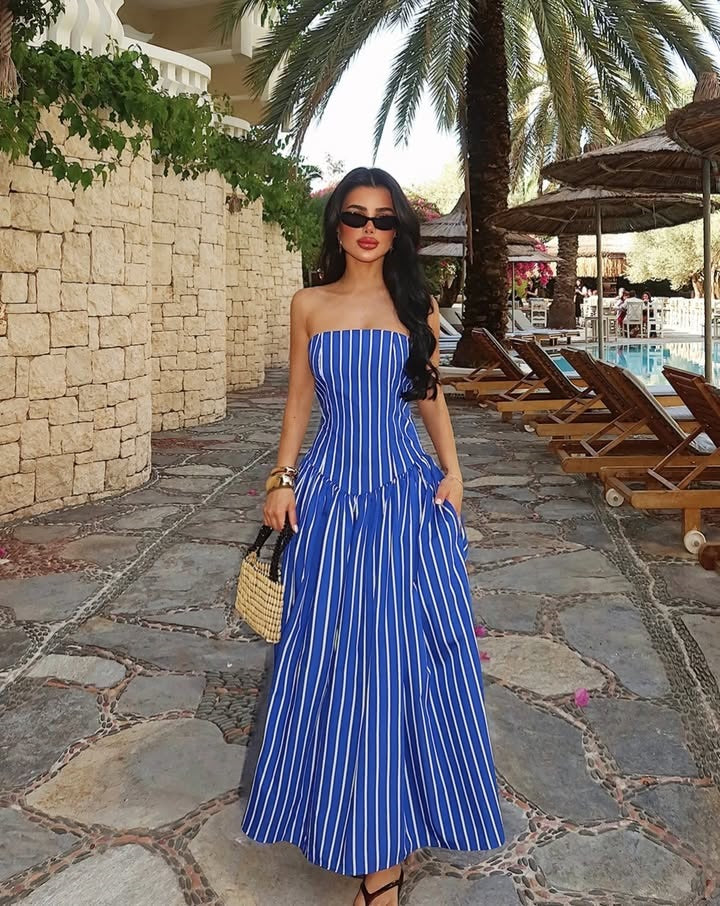 Dress Striped Print Wrapped Chest Nipped Waist Sexy Large Swing Dress by Ragazza