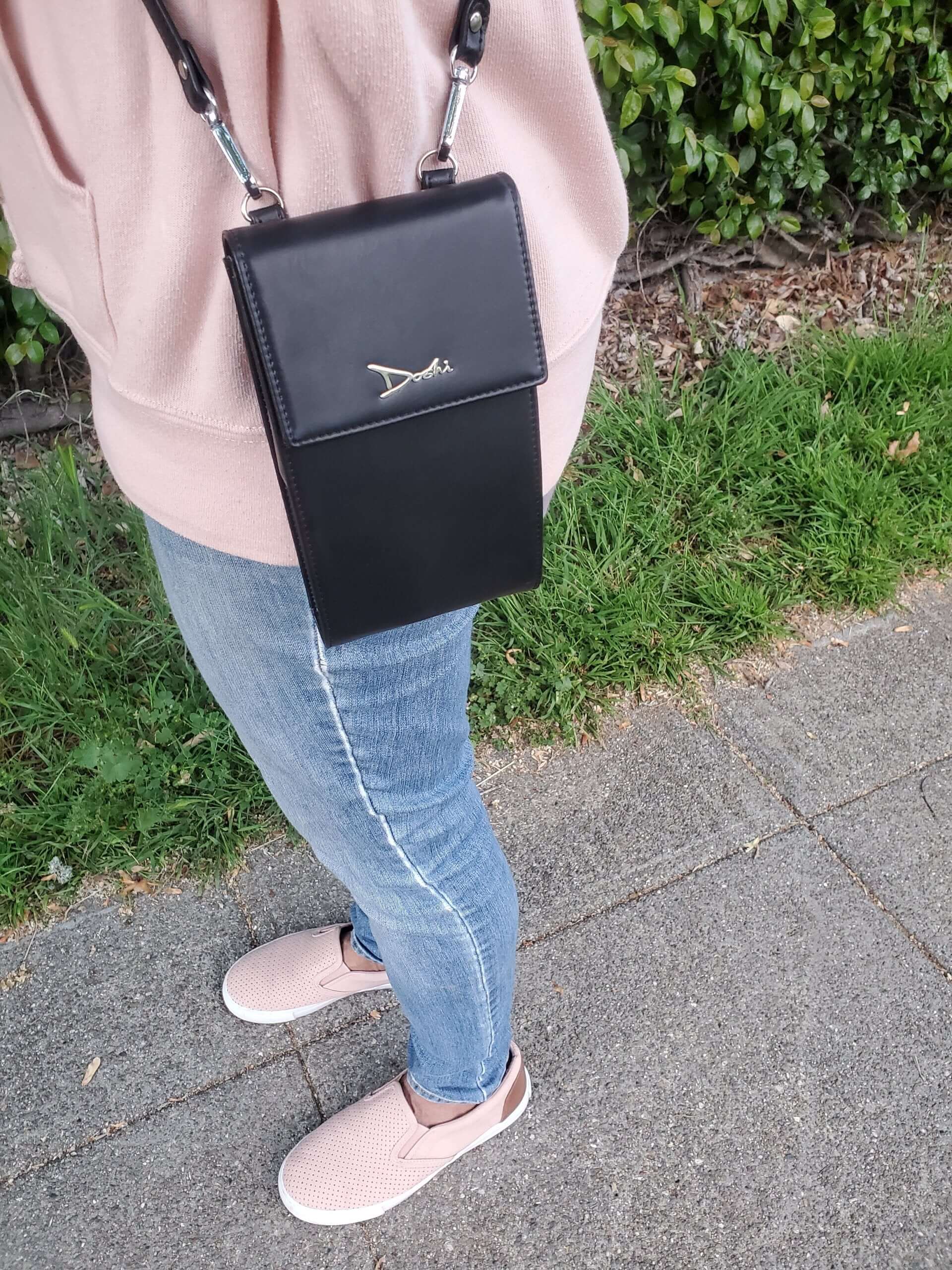 Vegan Crossbody Phone Purse by Doshi FCSA