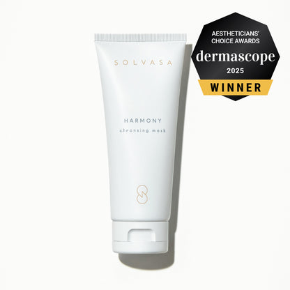 Golden Harmony Cleansing Mask by Solvasa