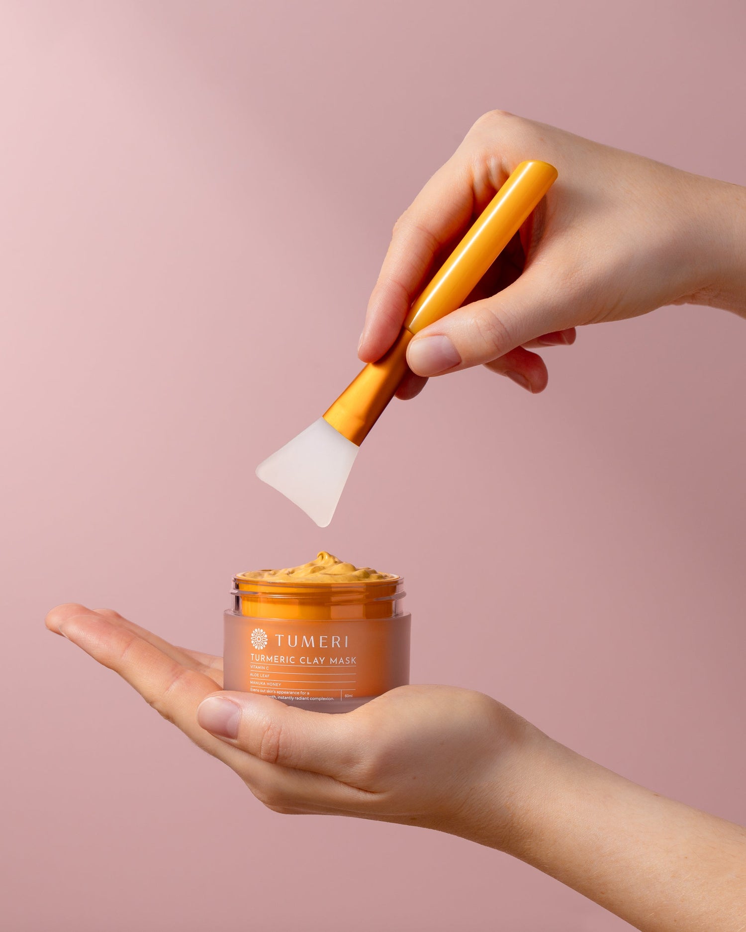 Turmeric + Vitamin C Clay Mask by TUMERI
