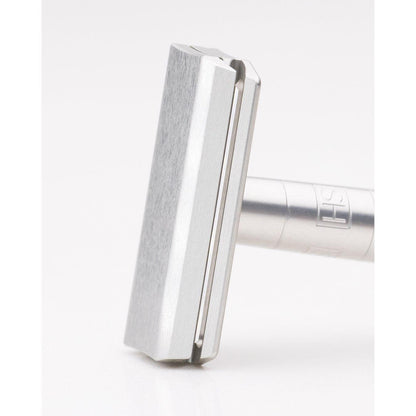 Henson Shaving [AL13-V2] Mild Safety Razor by Pasteur Pharmacy