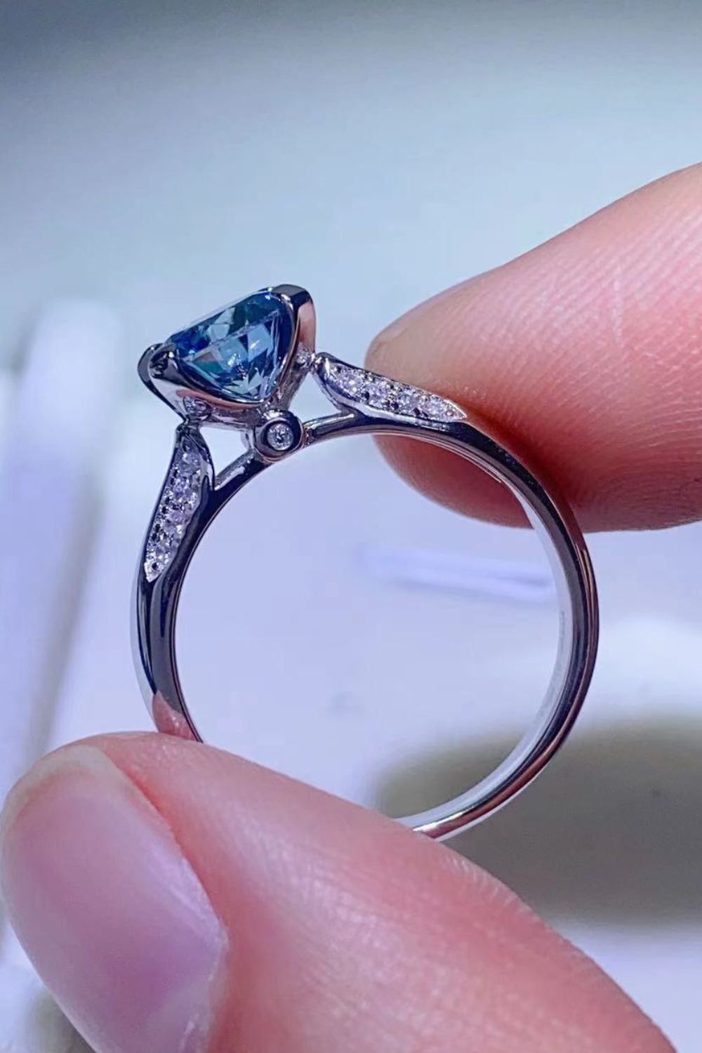 1 Carat Blue Brilliant Round Cut Sparkala™ 4-Prong Ring by Sparkala