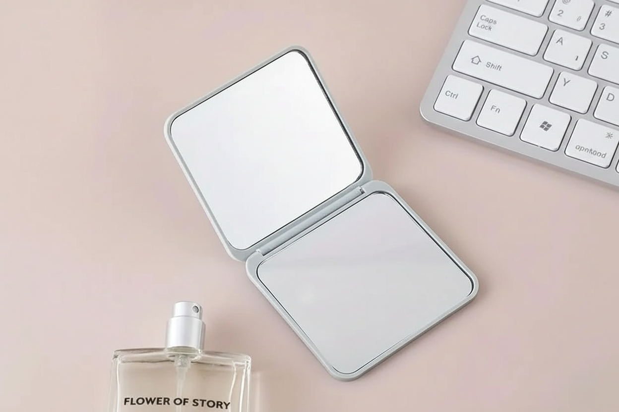 Compact Mirror | REK Cosmetics by REK Cosmetics