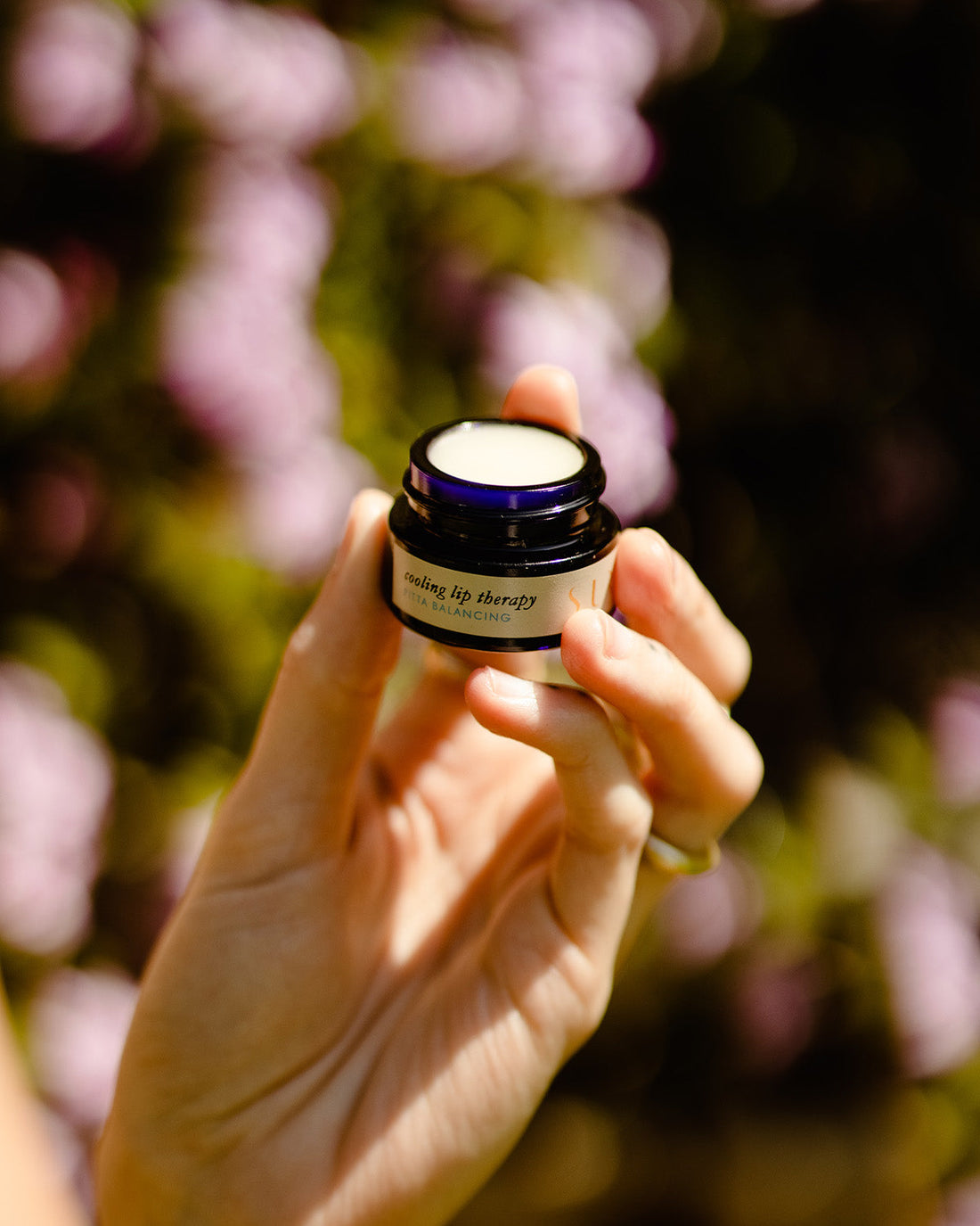 Cooling Lip Therapy by Surya
