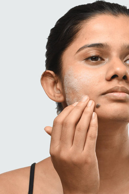 Minimalist 2% Salicylic Acid Face Wash by Dista