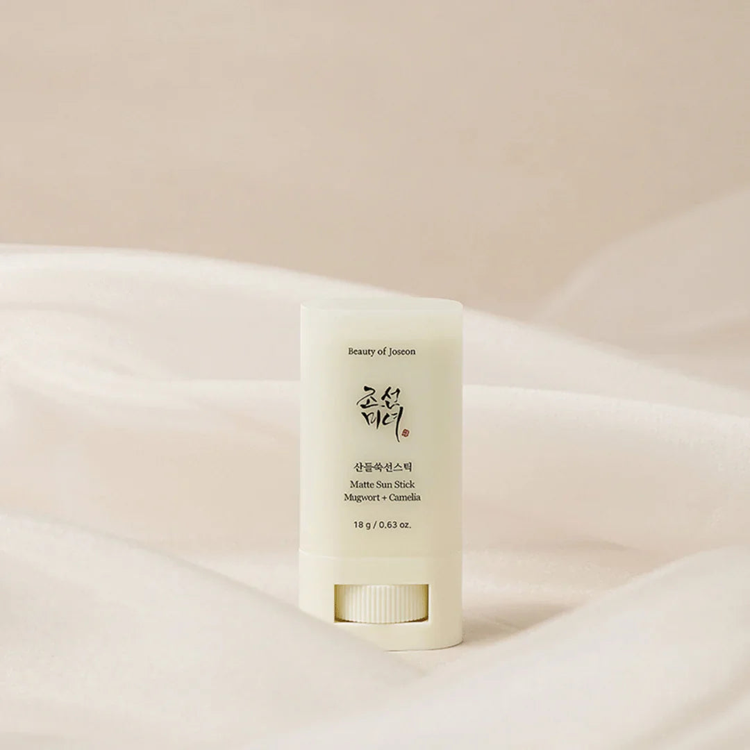 Matte Sunstick Mugwort + Camelia SPF 50+ PA++++ by Korean Skin Care