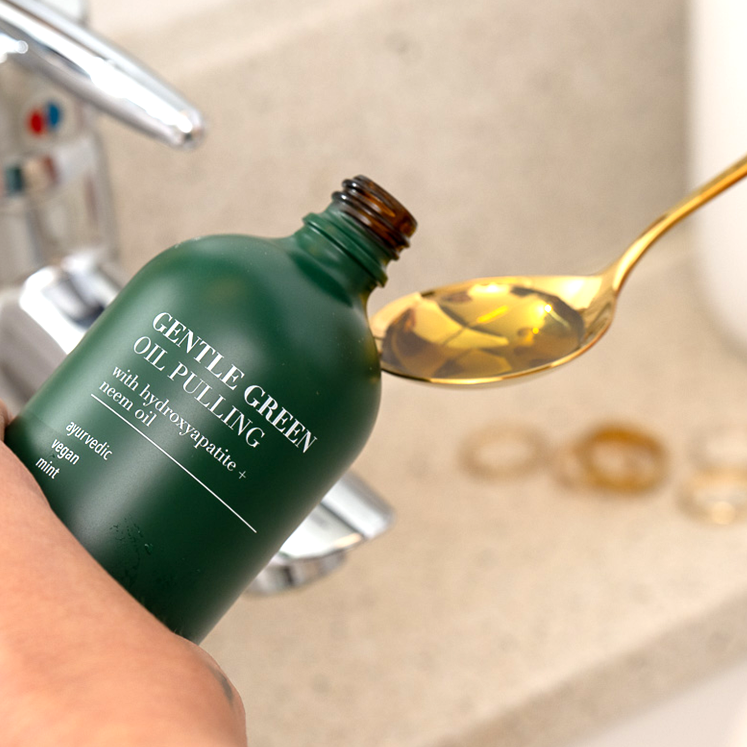 Gentle Green Oil Pulling Mouthwash – Enamel Support &amp; Gum Health by Terra &amp; Co.
