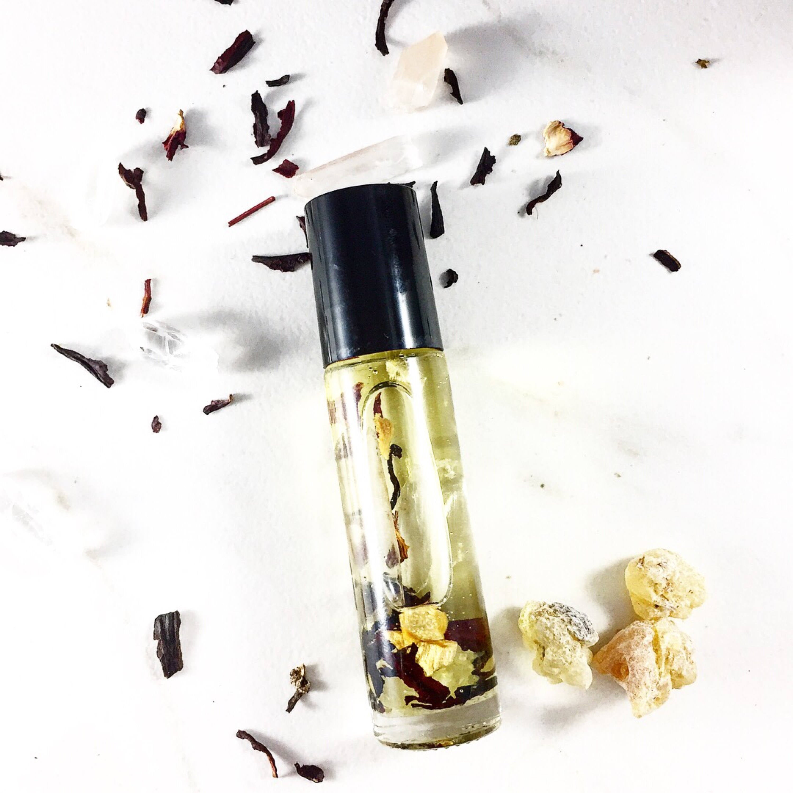 Essential Oil Blend with Crystals Frankincense and Palo Santo / Spirit Oil / Magic Oil Blend / Organic Meditation Blend / Spiritual Oil by Butter Me Up Organics