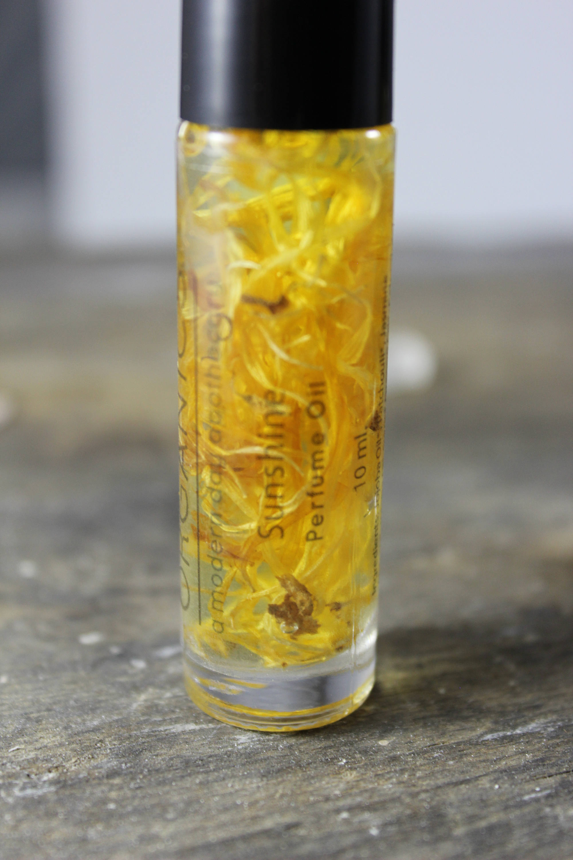Organic Essential Oil Perfume / Perfume Oil/ Essential Oils / Herbal Oils/ Roll On Perfume / Happy Scent by Butter Me Up Organics