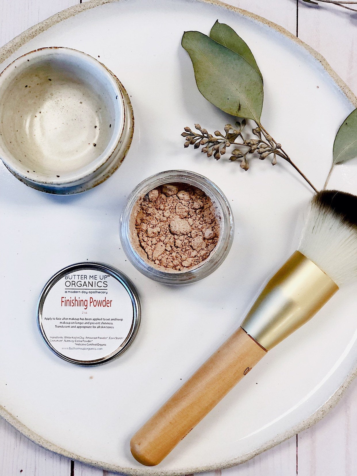 Organic Finishing Powder Setting by Butter Me Up Organics