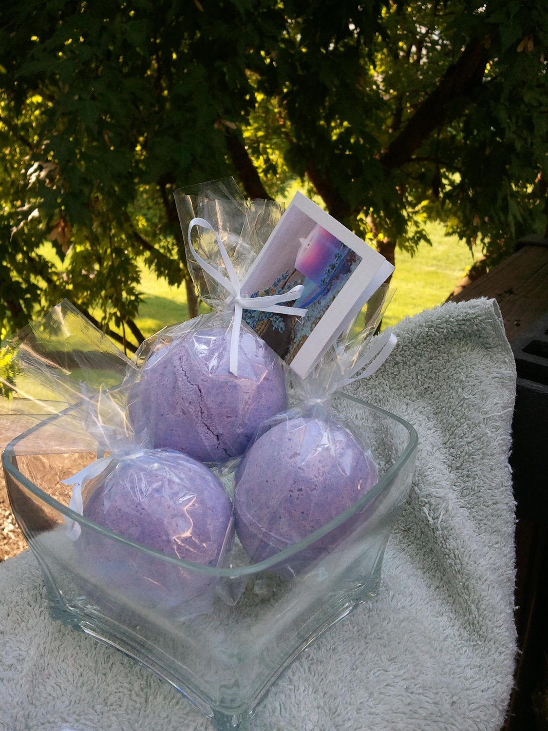 3 bath bombs 5 oz each (Lavender) individually wrapped, bath fizzies, great for dry skin by Spa Pure