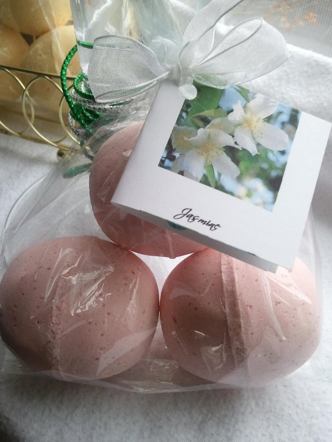14 bath bombs in Jasmine fragrance with shea &amp; cocoa butter, gift bag bath fizzies, great for dry skin with 7 ultra rich oils by Spa Pure