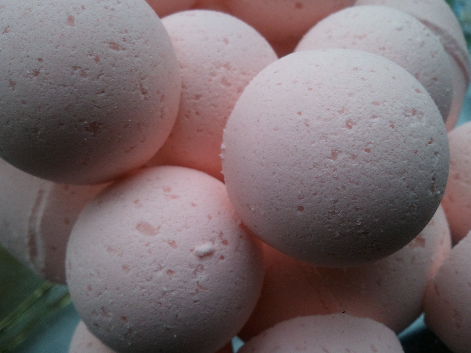 14 bath bombs in Jasmine fragrance with shea &amp; cocoa butter, gift bag bath fizzies, great for dry skin with 7 ultra rich oils by Spa Pure