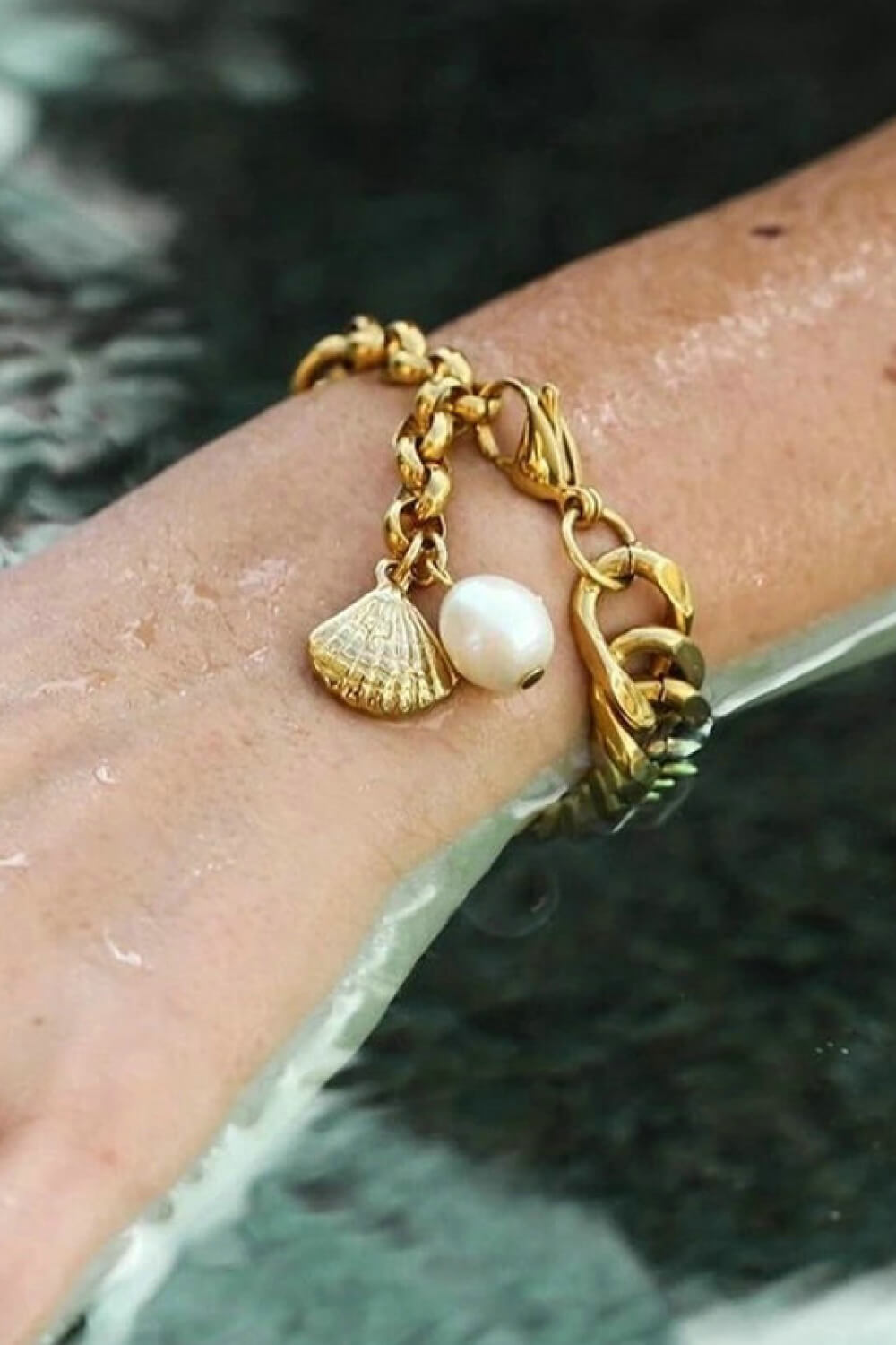 18K Gold-Plated Curb Chain Bracelet by Sparkala