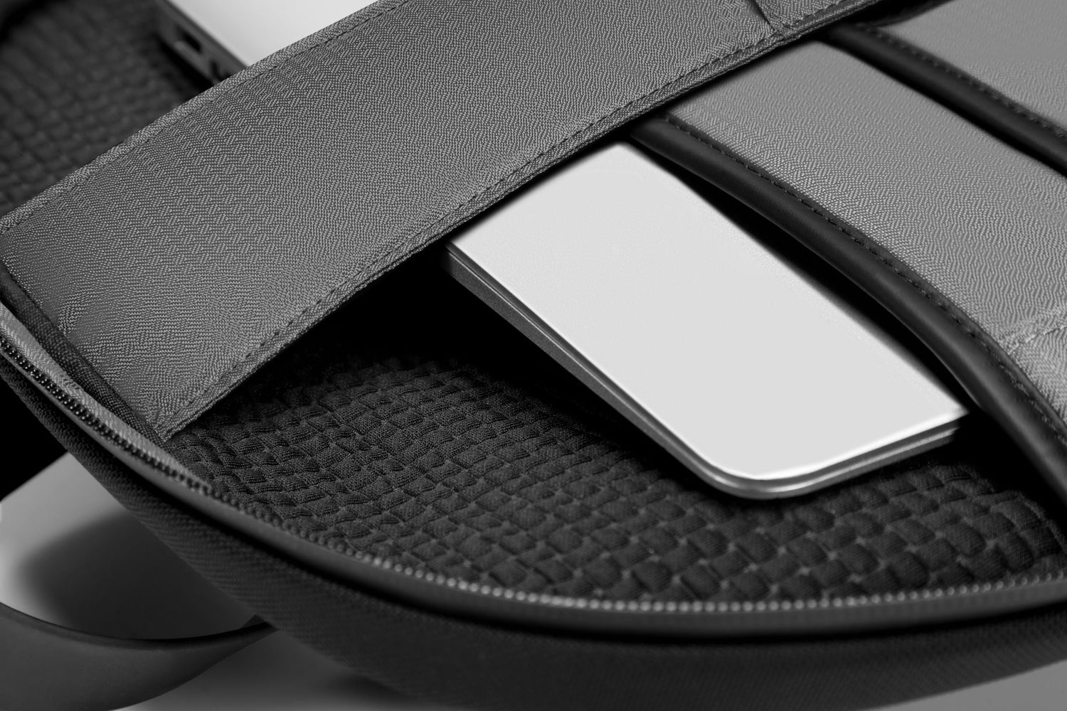 Professional Minimalist Backpack 301 by Doshi FCSA