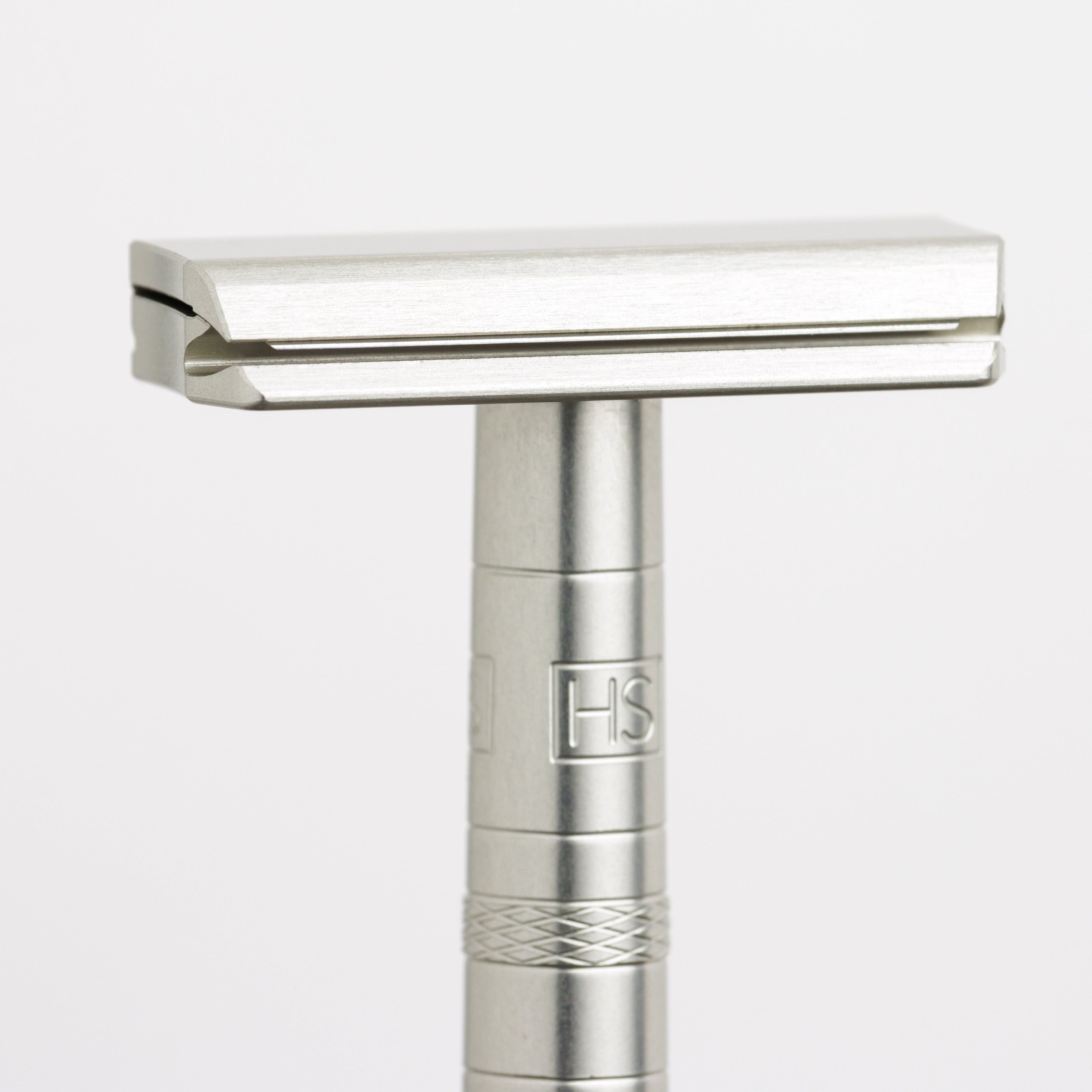 Henson Shaving [AL13-V2] Medium Safety Razor by Pasteur Pharmacy