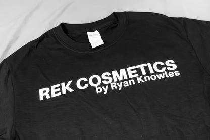 REK Cosmetics by Ryan Knowles V-neck Women&