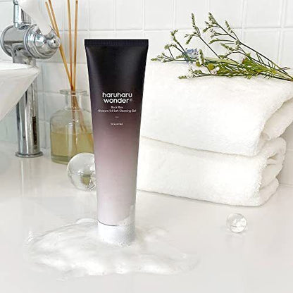 Haruharu Wonder Black Rice Moisture 5.5 Soft Cleansing Gel by AsiaBeautyMall
