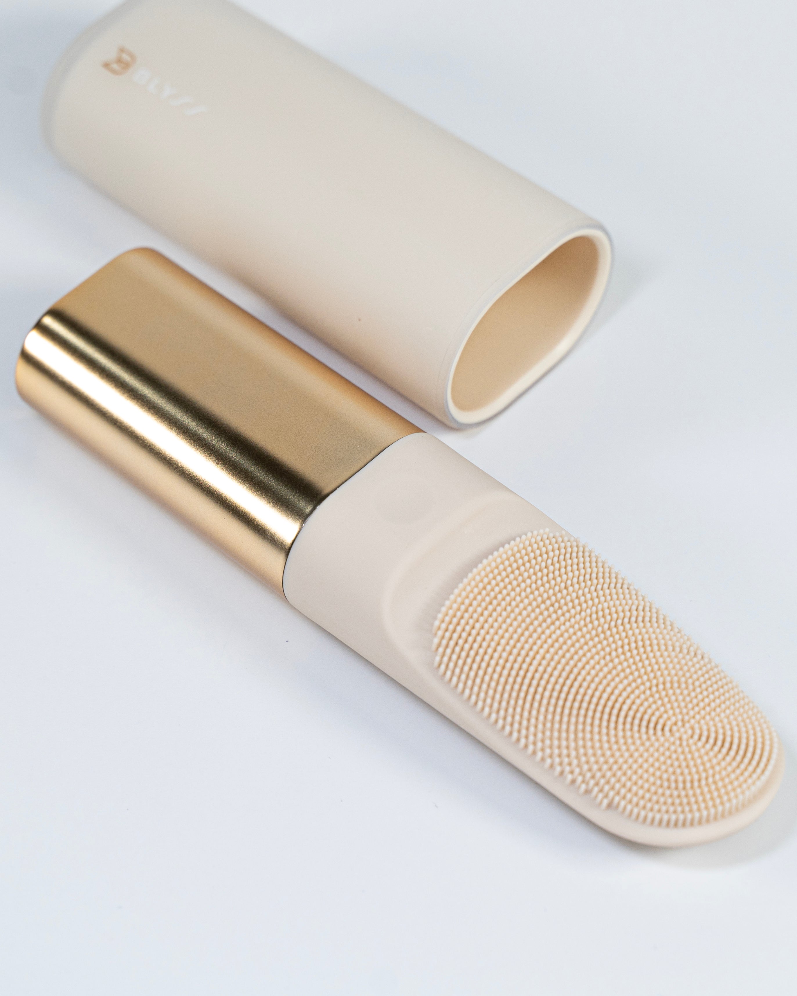Blyss Maia – Sonic Facial Cleansing Brush &amp; Eye Massager with Heating by Blyss Care